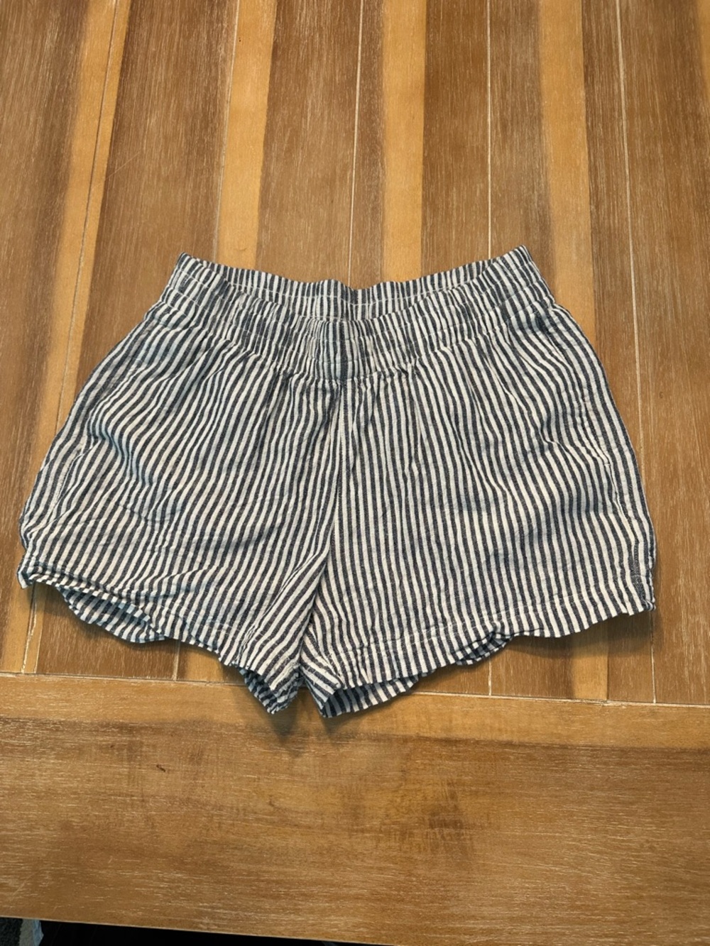 Old Navy Blue & White Striped Linen Shorts